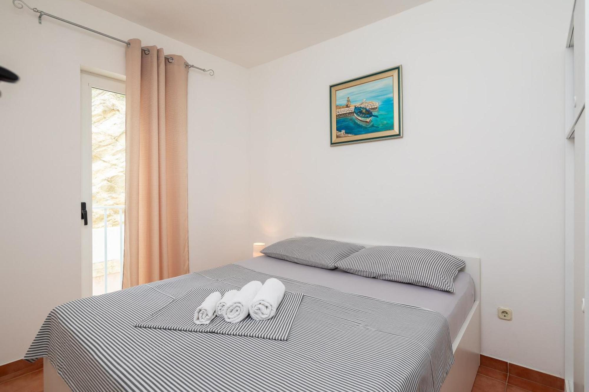 Adriatic Blue Apartments Lokva Rogoznica Exterior photo